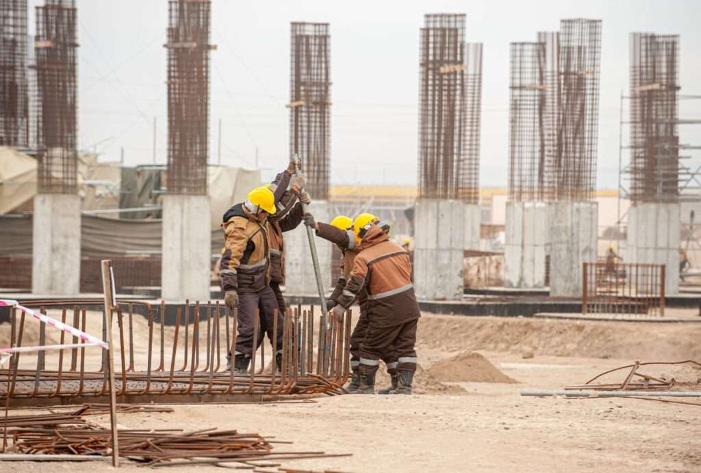 Workers in safety equipment - industrial staffing by Safe Staff Solutions
